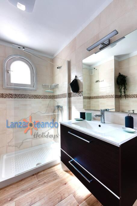 Vivienda Vacacional Cactus Коста-Тегисе Экстерьер фото